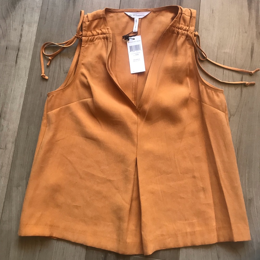 Bcbgeneration goldenrod top